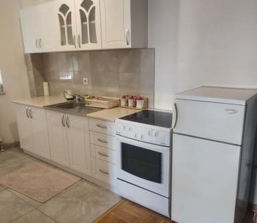 Novi Pazar Apartment | Vaikiki Apartman LM