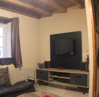 Pionsat House | Vakantiehuis Le Vieux Tilleul