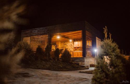 Pojorita House | Valea Putnei Residence- Rooms for rent