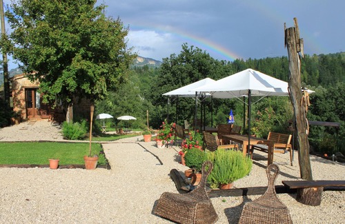 Amandola Apartment | Valley View @ The Hideaway Farmhouse, Amandola, Le Marche