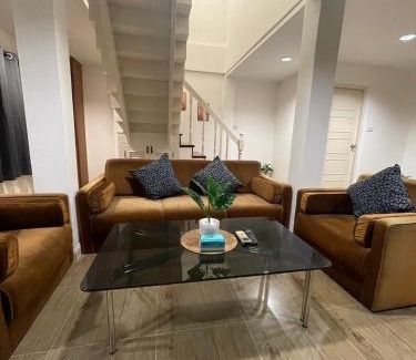 Minburi House | Vanatip118 by Hisoul