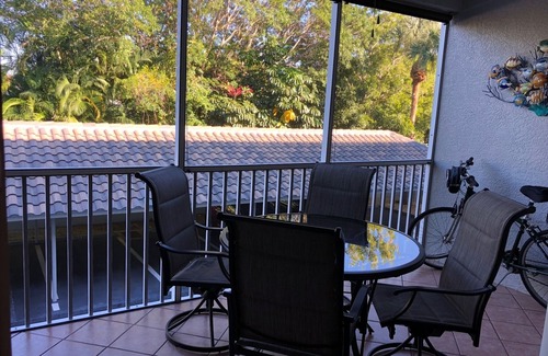 Vanderbilt Beach Condo | Vanderbilt Beach less than a mile! Dog friendly, Tropical Paradise! 3br & WiFi!