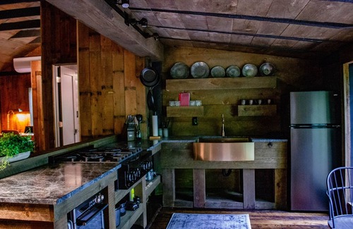 Cleveland Cottage | Vanderkamp NY – Langston Lodge Romantic Lakeview Hideaway on 850 Acres