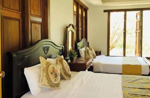 Vang Vieng Hotel | VangVieng Elegance Boutique Resort