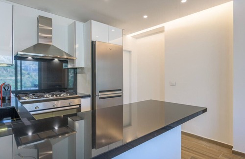 Kfardebian Apartment | Vantage - 2 BR Apt. by `The Valley` in Kfardebian