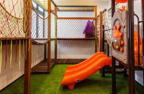 Central Seberang Perai House | Varnen Cozy Haven - EVCharger