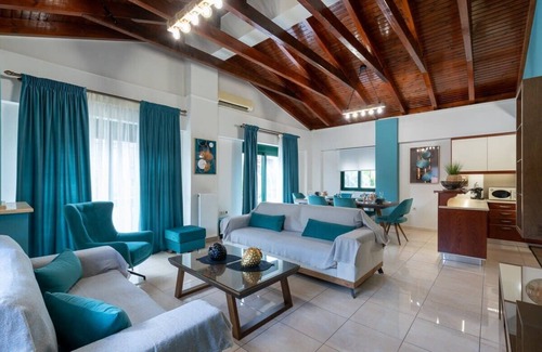 Makrys Tichos Apartment | Vasilikis apartments | Deluxe Apartment 1