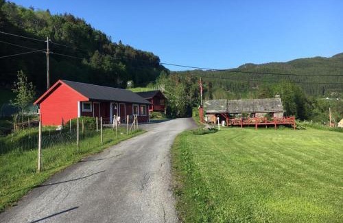 Herand House | Vassel gård