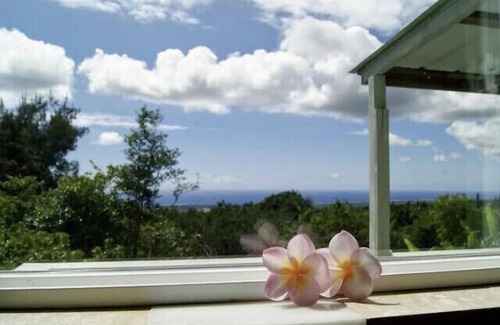 Discovery Harbour House | Vast ocean views, Wrap-around Lanai