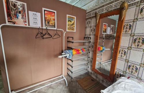 Talborjt House | Vast room in centre