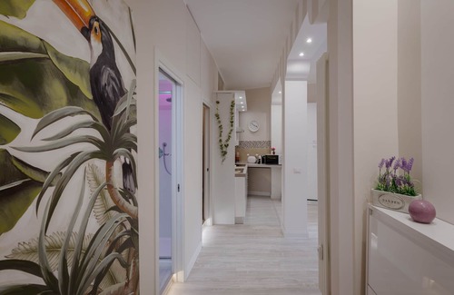 Vatican Apartment | Vatican Cozy apt. with balcony near S. Peter, New November 2021, 5 sleeps