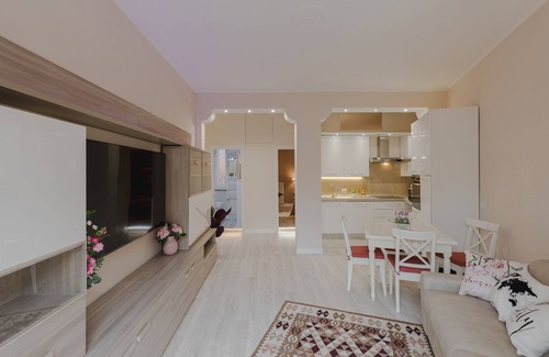 Vatican Apartment | Vatican Cozy apt. with balcony near S. Peter, New November 2021, 5 sleeps