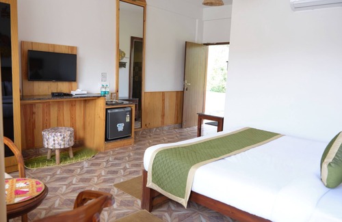 Arambol Bed & Breakfast | Veda5 Wellness Retreat & Spa