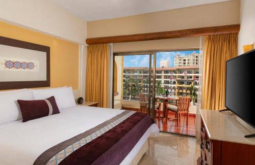 Marina Vallarta Resort | Velas Vallarta Suite Resort All-Inclusive
