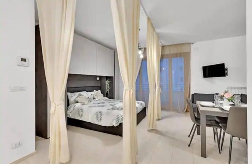 Lambrate House | "Velum" Large Open Space with Car Box and Terrace