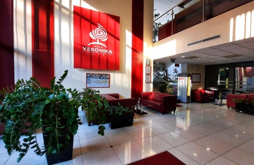 Tiszaujvaros Hotel | Veronika Hotel