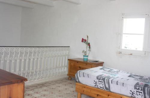 Qrendi House | VERTICAL CLIMBING MALTA