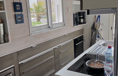 Saint-Come-de-Fresne Ski Chalet | VERY BEAUTIFUL SEA VIEW La Plage 300m away