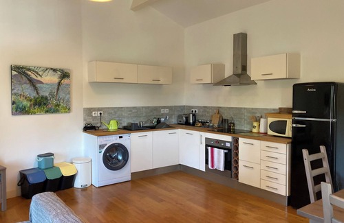 Brantome-en-Perigord House | Very central, 2 mins walk to heart of Brantome - pool, fibre internet, parking