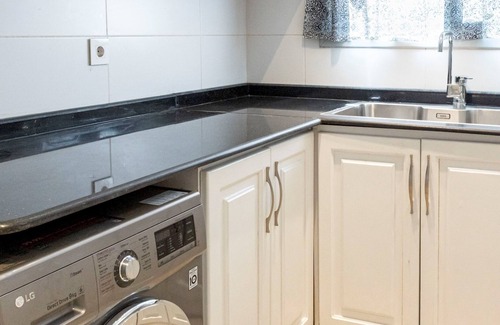 New Cairo Apartment | Vesta - Luxury Apt - 3Br - CFC (IX)