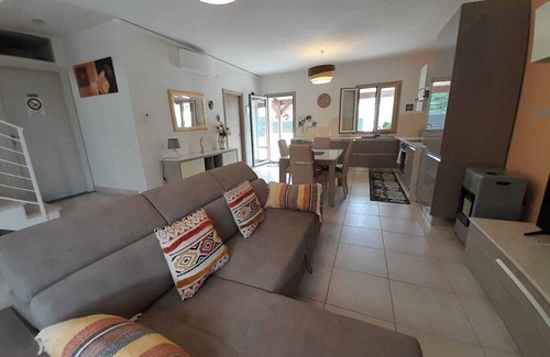 Monti D'arena-Bosco Caggione Villa | VILLA AMENDOLA BEACH