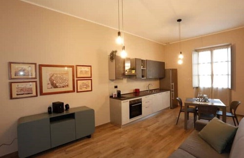 Cherasco Apartment | Via Roma Guest House