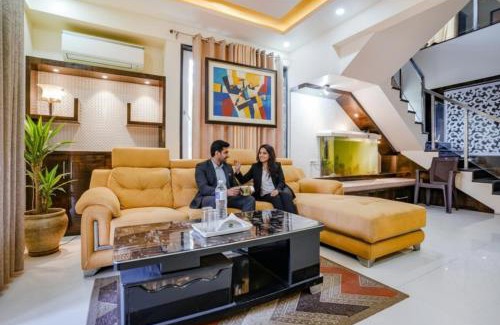 Pimpri Colony Hotel | Via Rudra Residency - Nr Medicover hospital