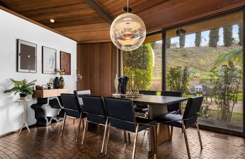 Encino Villa | Via Vallarta