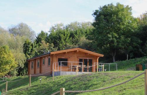 Somerton Ski Chalet | Viaduct Fishery Lodges