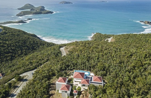 Estate Little Saint Thomas Villa | Viaggio ☆ Luxury Villa ☆ Incredible Views of Caribbean and Atlantic!
