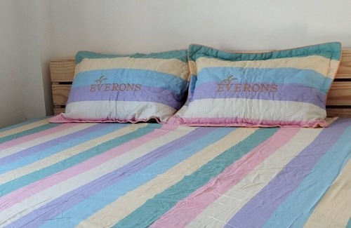 Old Quarter Hotel | Vibi motel Hòn Rơm