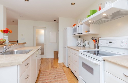 Saanich East Apartment | Victoria, ~BC~ - Fully Furnished-Self Contained Garden Suite