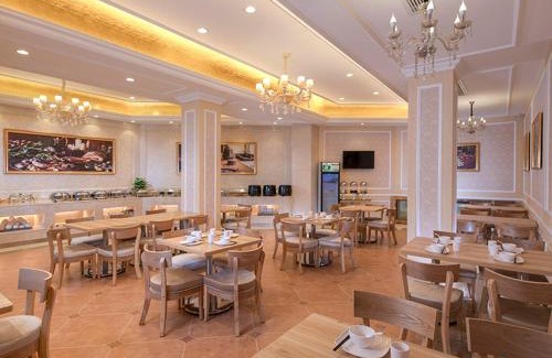 Fengze District Hotel | Vienna Hotel (Quanzhou Bus Station)