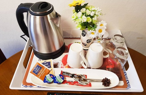 Gemarkung Hechingen Apartment | Vierbettzimmer mit Bad