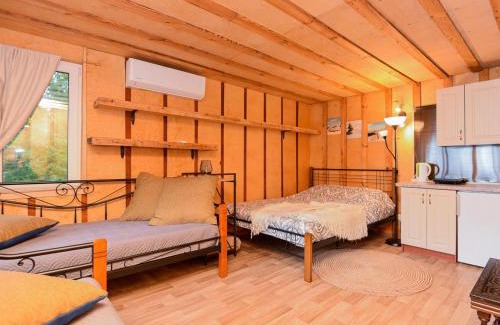 Jurkalne House | Viesu māja "Ozoliņi"