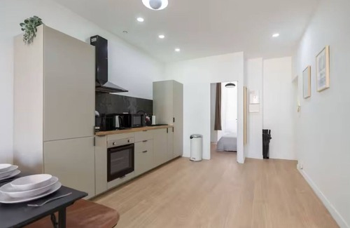 Belsunce Apartment | Vieux-Port/Gare St Charles Le Massilia (8pers) Air-conditioned