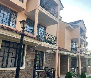 Ruma National Park Hotel | View Point Cottages