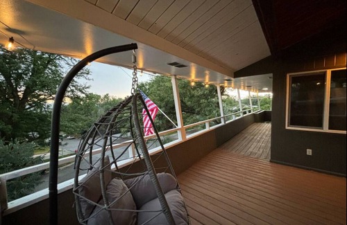 Rimrock House | Views in the 406