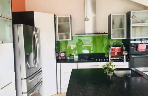 Waikawa Bay House | Views over Waikawa Marina & situated next to native bush