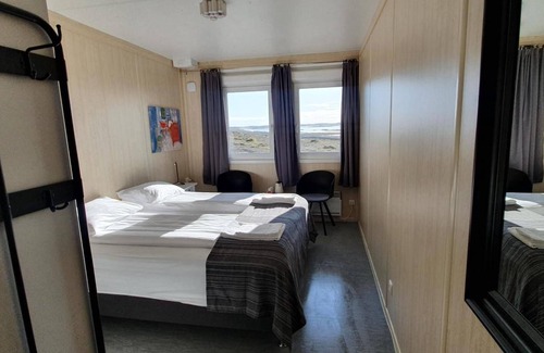 Hofn House | Viking Café Guesthouse