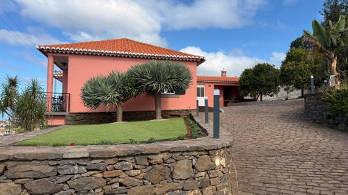 Canhas House | Vila Rocha Do Sol 59B - Ensuite Room With Balcony View