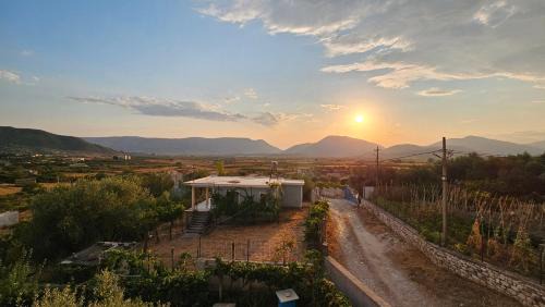 Delvine Apartment | Vila Xheka