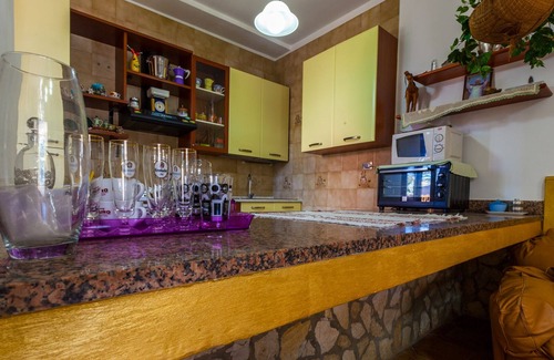 Arenella House | Villa 150 meters from the Costa Del Sole, Sand and Cliff, Amazing Sea .