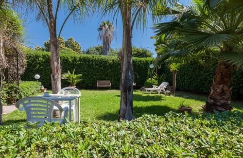 Arenella House | Villa 150 meters from the Costa Del Sole, Sand and Cliff, Amazing Sea .