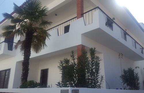 Mertola Villa | Villa/1st floor with accommodation for up to 8 people. 3 double bedrooms and double sofa.