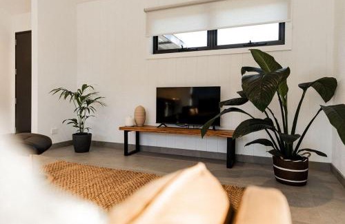 St Helens Villa | Villa 2 - Greenstone Villas