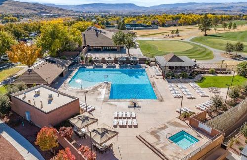 Bloomington House | Villa #29 at Bloomington Country Club townhouse