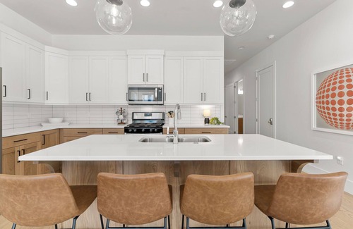 Bloomington House | Villa #30 at Bloomington Country Club - Red Cliffs: Pool, Golf, Restaurant