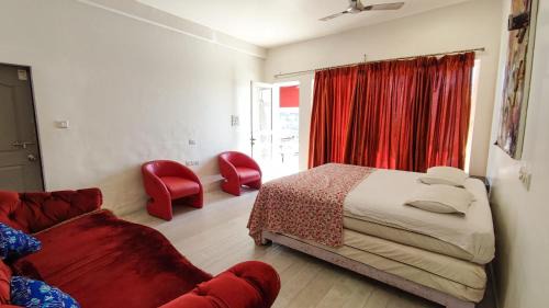 Aarey Colony Villa | Villa 408-Dr Wade in Royal Palms Mumbai