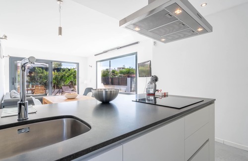 Sa Rapita Villa | Villa:5 min. walk from CN de Sa Ràpita,Wifi100Mb, A/C,Tvsat,garden, pool, BBQ